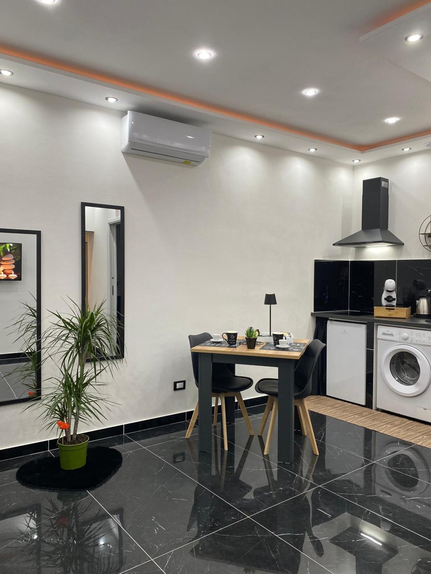 Holiday Home Joy Palermo Bagian luar foto